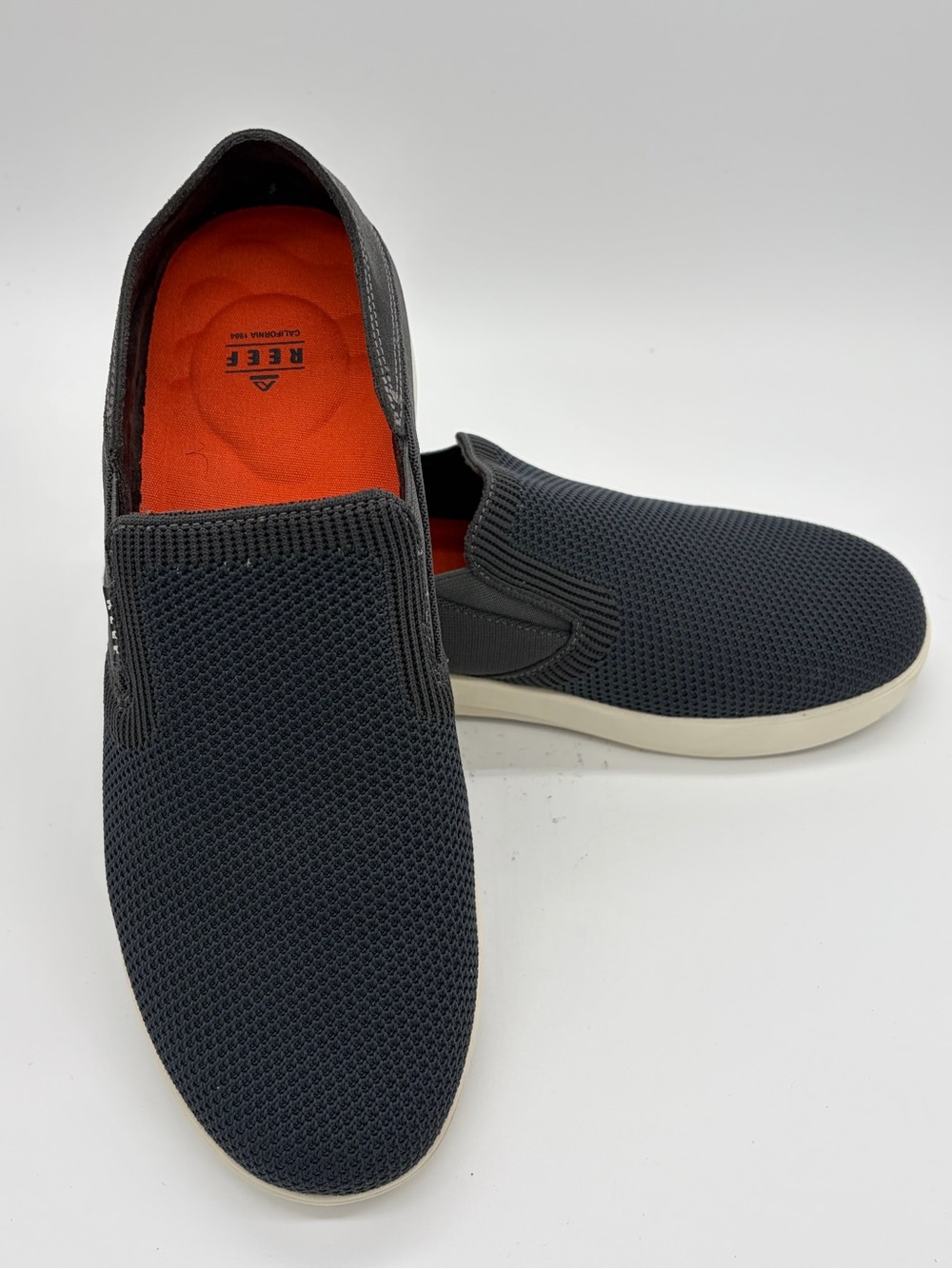 Reef Men’s Gray Knit Slip-On with Orange Insole
